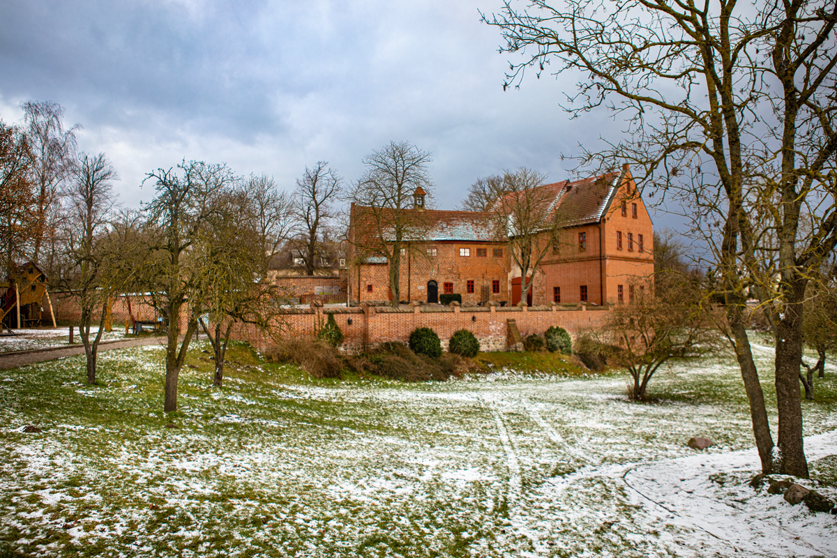 So Breche Ich Den Stab über Dich - Hexenmuseum Burg Penzlin - VielSehn ...